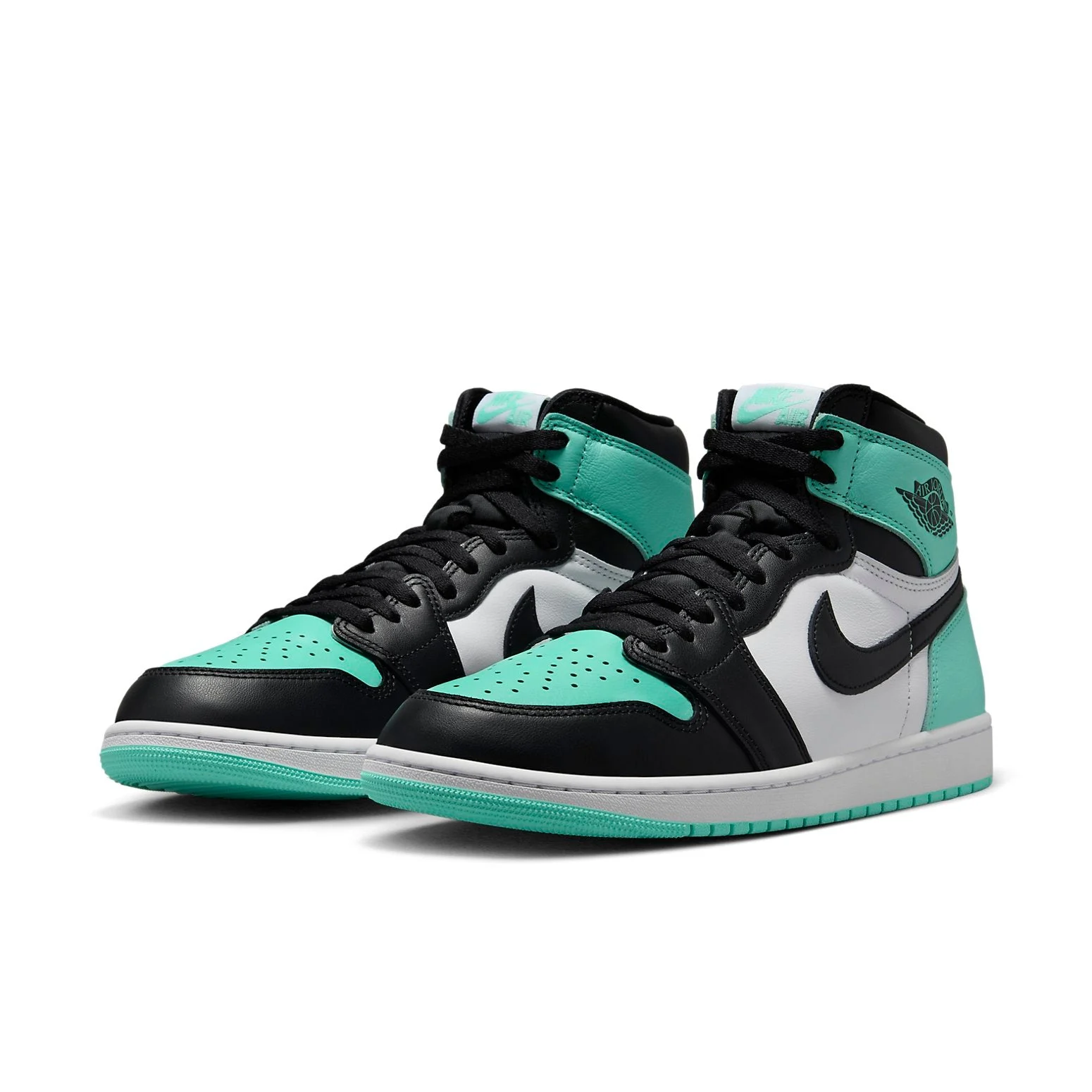 Air Jordan 1 Retro High OG ‘Green Glow’ DZ5485-130
