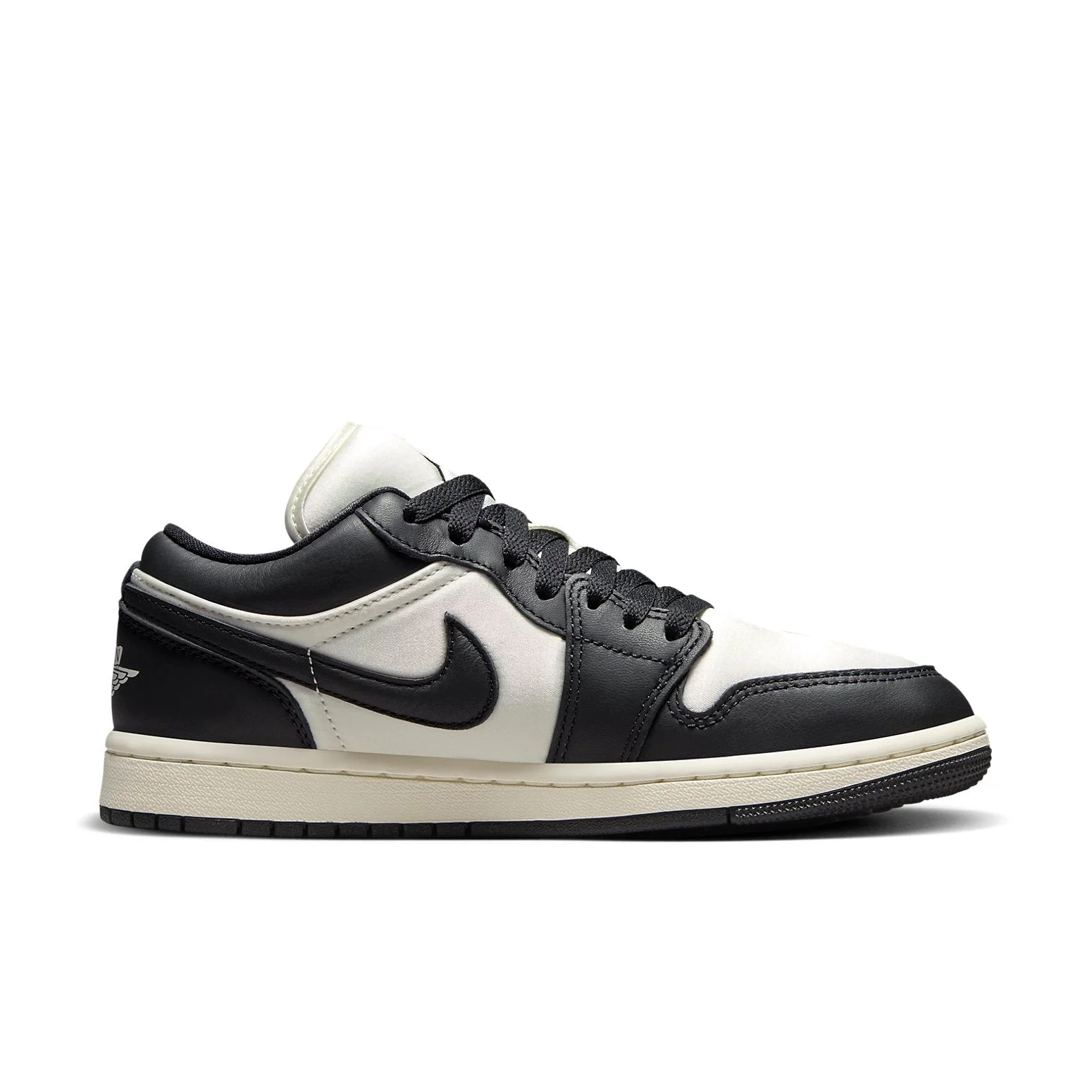 (WMNS) Air Jordan 1 Low SE ‘Vintage Panda’ FB9893-101